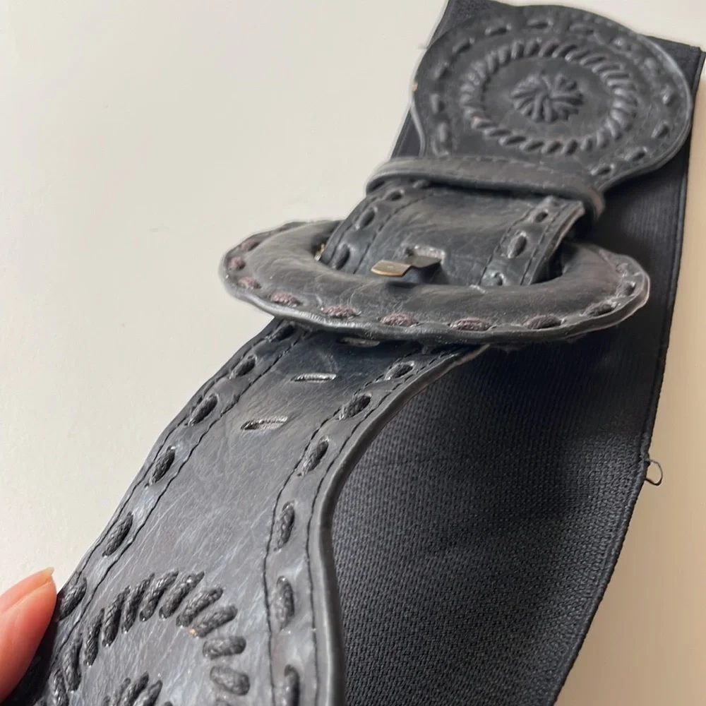90s style big belt stretchy with leather front - Picture 5 of 5